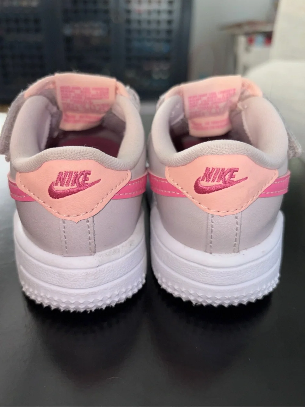 Nike Force 1 Low Toddler Girls Sneakers Size 7C. EUC